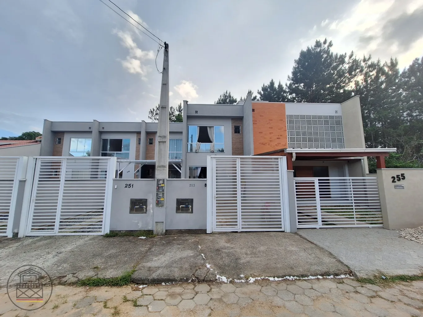 Excelente sobrado 3 dormitórios em rua sem saída no bairro Fidelis!!! — foto 2