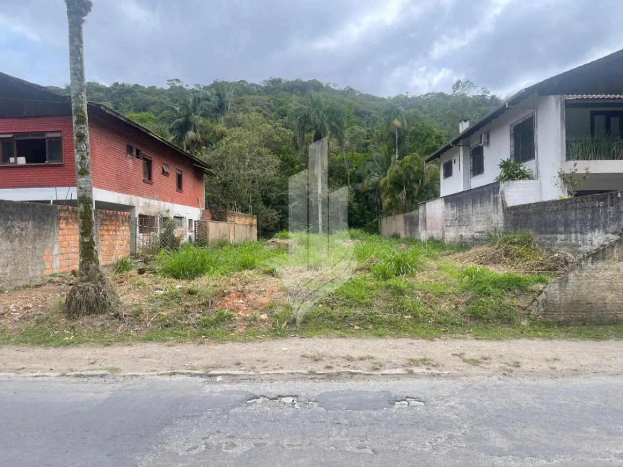 Venda de Terreno em Blumenau Bairro Ribeirão Fresco - foto 1