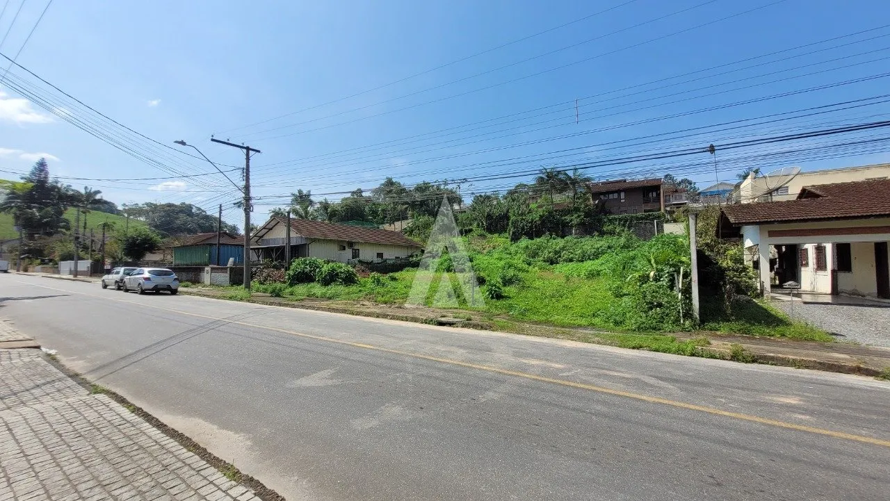 Terreno à venda no bairro Atiradores em Joinville, por R$ 2.350.000.00. - foto 1