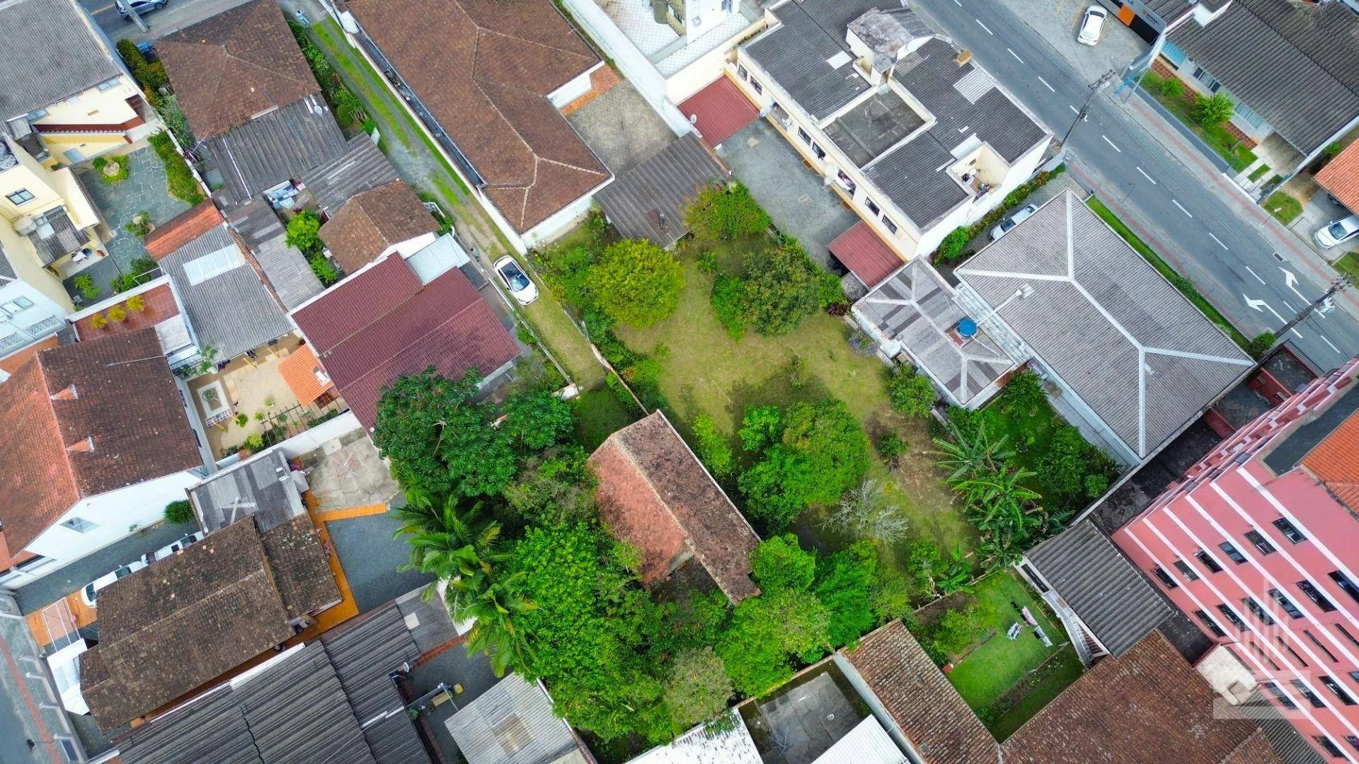 Amplo Terreno à Venda com 1170m em Excelente Localização no bairro Garcia em Blumenau — foto 7