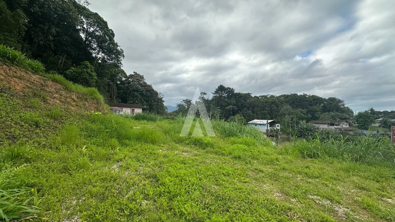 Terreno à venda no bairro Glória em Joinville, por R$ 1.990.000.00. — foto 7