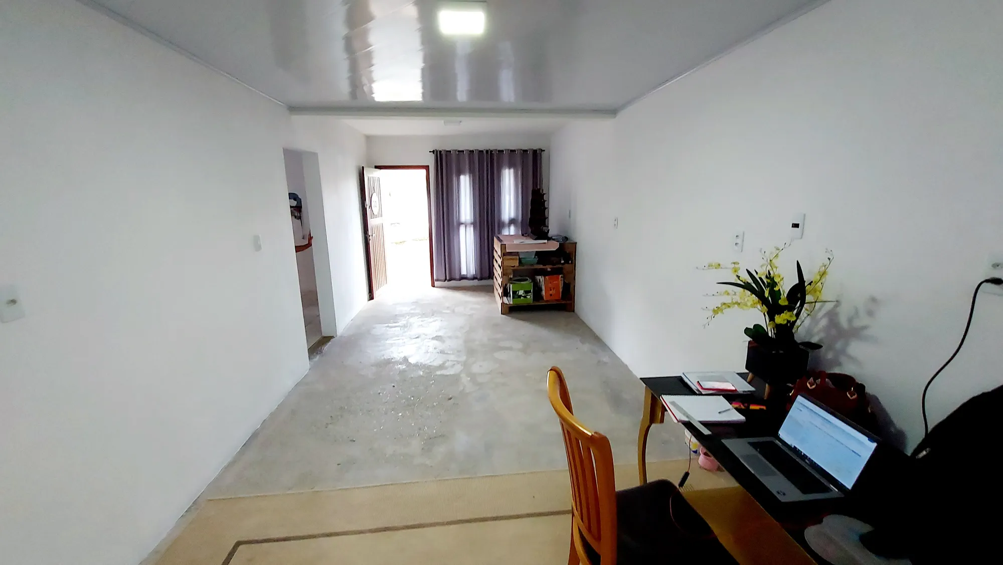 Casa 3 dormitórios com área verde (preservação) ao redor. — foto 6