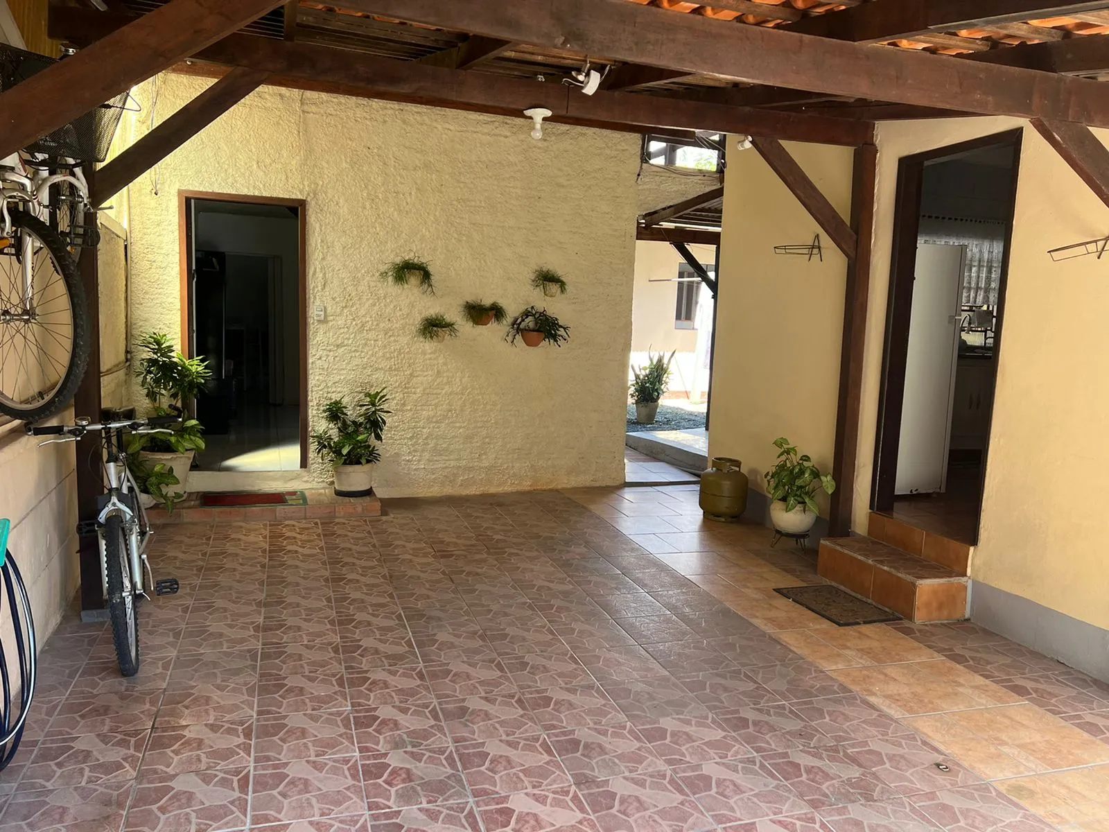 Suíte Semi mobiliada. — foto 2