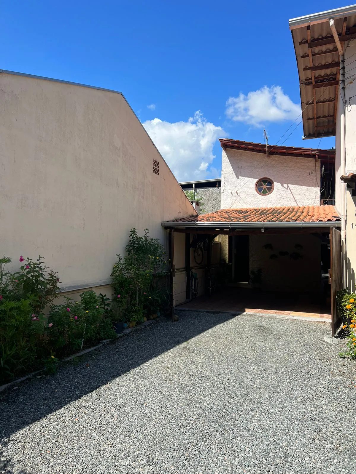 Suíte Semi mobiliada. - foto 1