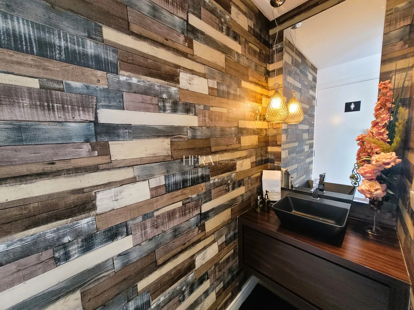 Cobertura duplex mobiliada e finamente decorada á venda proximo a Vila Germanica em Blumenau. — foto 7
