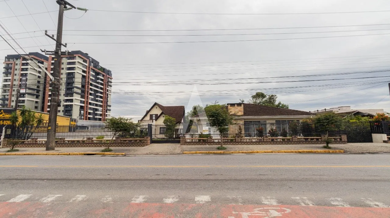 Terreno para prédio à venda no bairro Anita Garibaldi em Joinville, por R$ 9.000.000.00. — foto 2