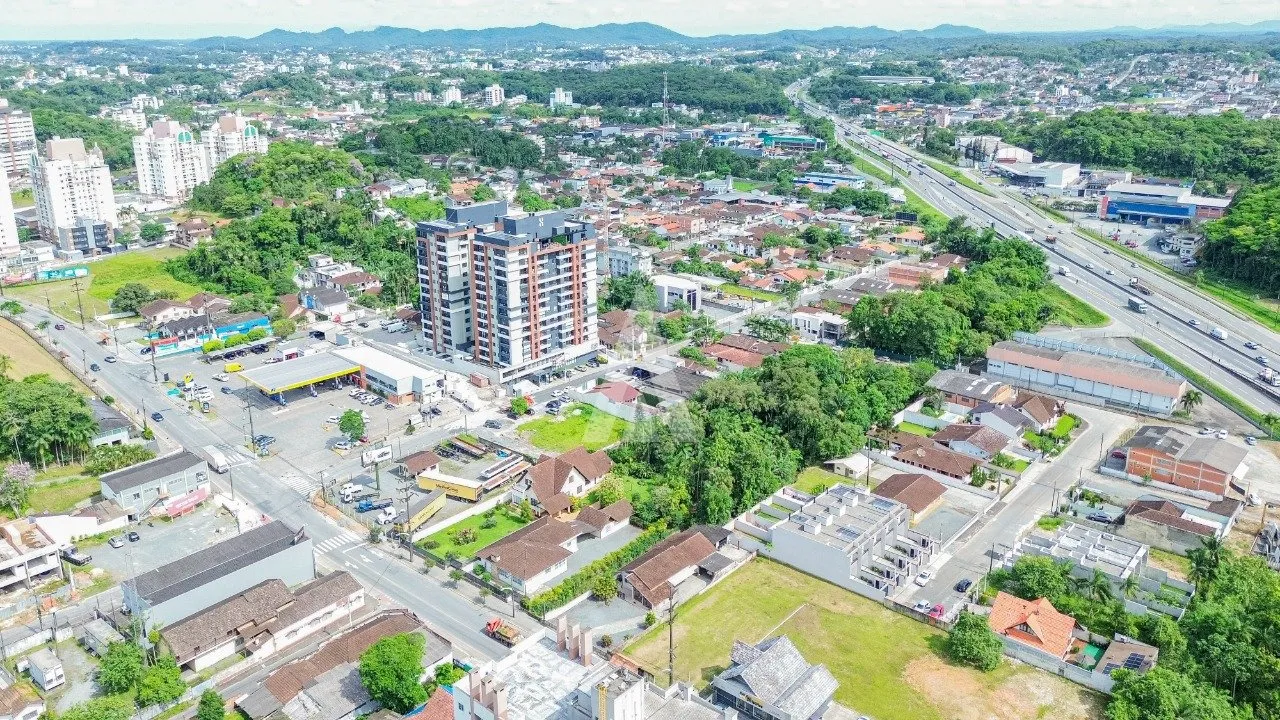 Terreno para prédio à venda no bairro Anita Garibaldi em Joinville, por R$ 9.000.000.00. — foto 5