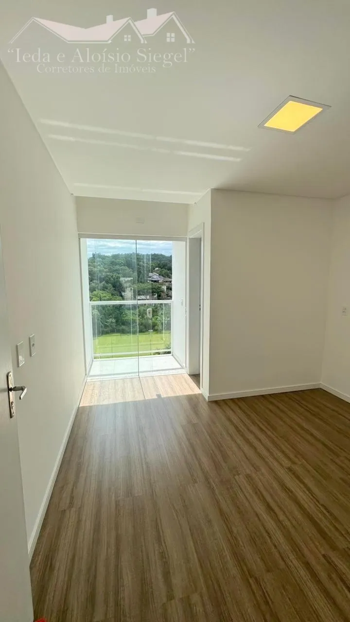 Sobrado triplex c/ 2 Suites e 2 Vagas Bairro Fortaleza- Blumenau/SC Ref. 1385 — foto 4