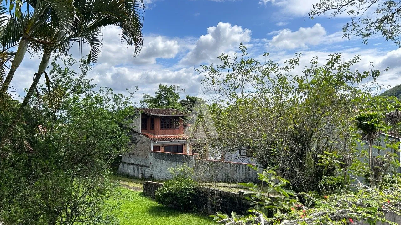 Terreno à venda no bairro Bom Retiro em Joinville, por R$ 690.000,00. — foto 6