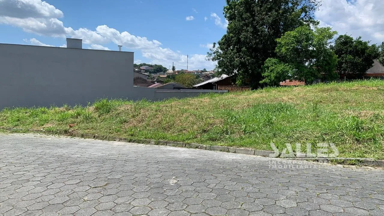 TERRENO DE ESQUINA - ITOUPAVA NORTE — foto 3