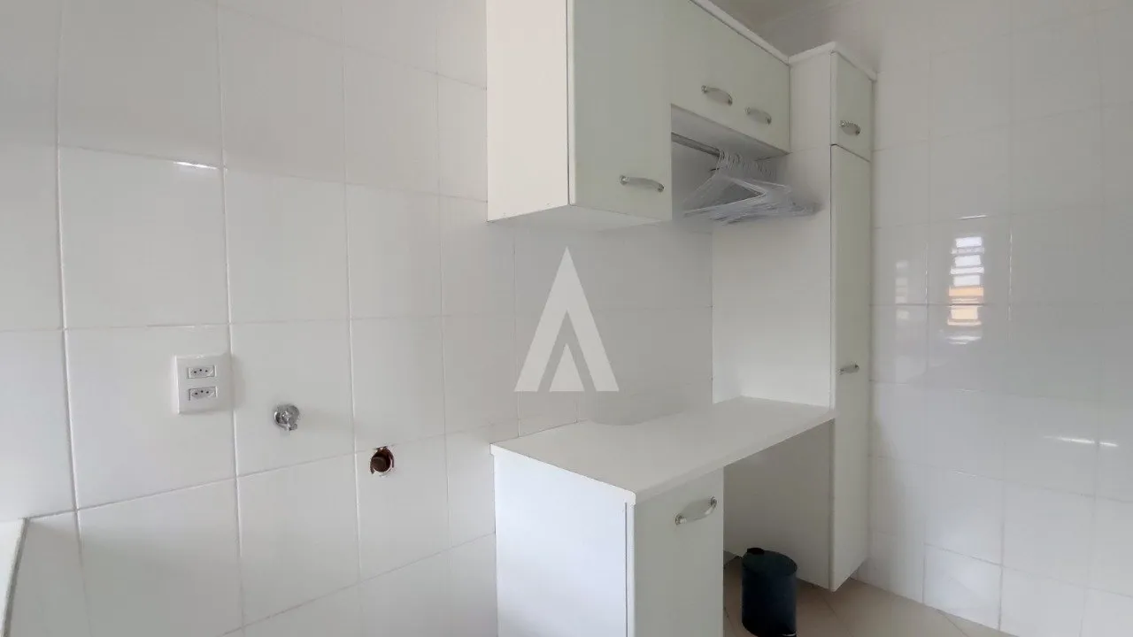 Casa com 1 suíte(s) mais 3 quarto(s) à venda no bairro Costa E Silva em Joinville, por R$ 1.000.000.00. — foto 7