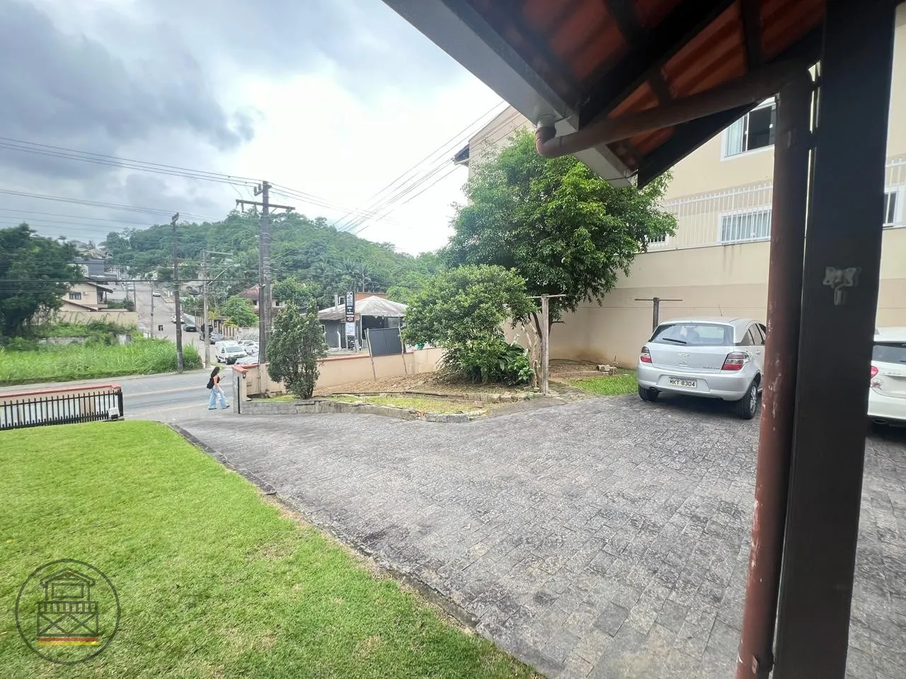 Casa com terreno comercial no bairro Escola Agricola. — foto 6