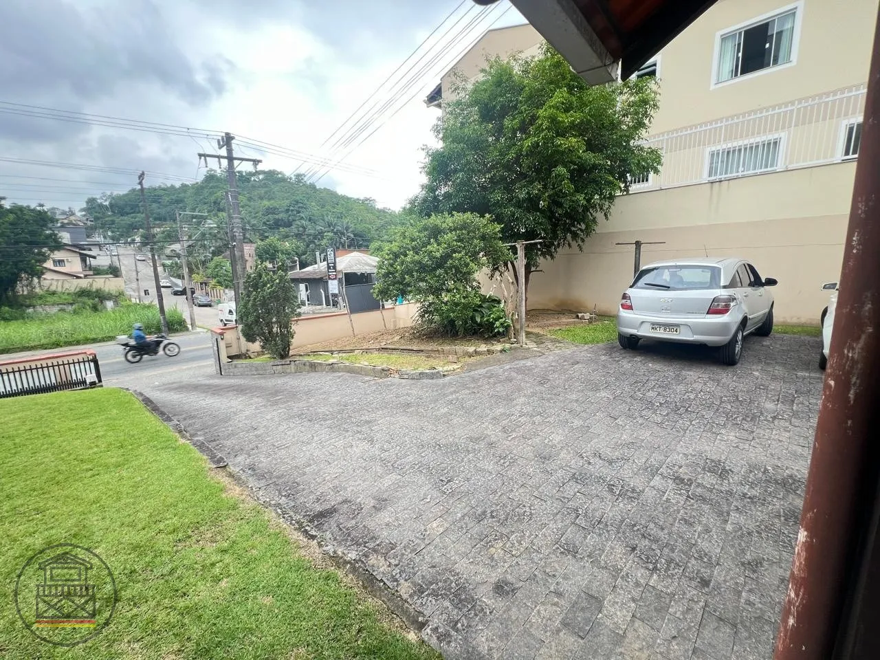 Casa com terreno comercial no bairro Escola Agricola. — foto 7