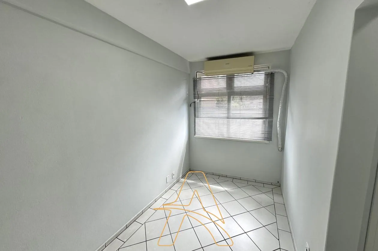 Sala Comercial com Ar Condicionado na Rua XV de Novembro — foto 4