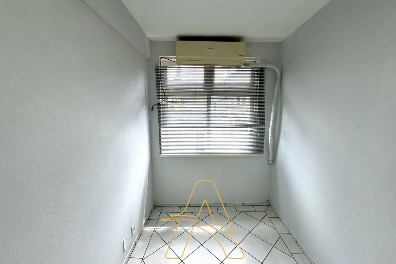 Sala Comercial com Ar Condicionado na Rua XV de Novembro — foto 5