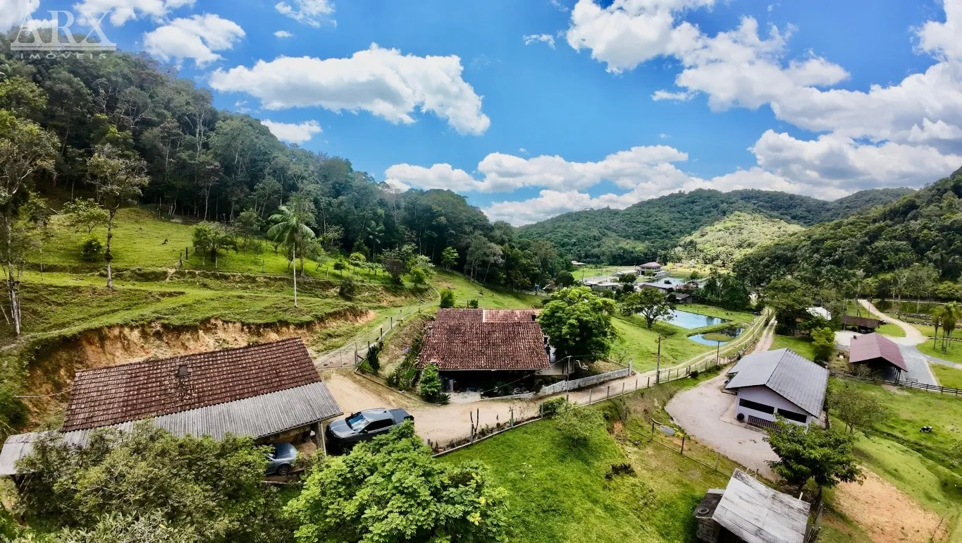 Vende-se Sítio no Gaspar Alto - Ideal para Moradia ou Lazer! - foto 1