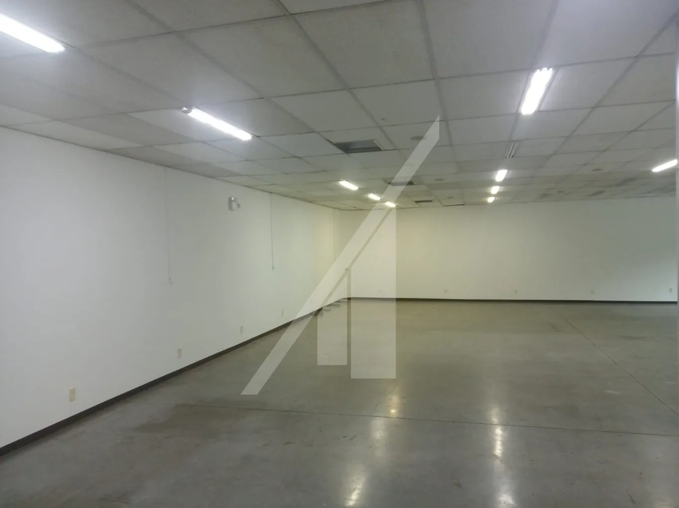 Sala comercial com 220 m — foto 4