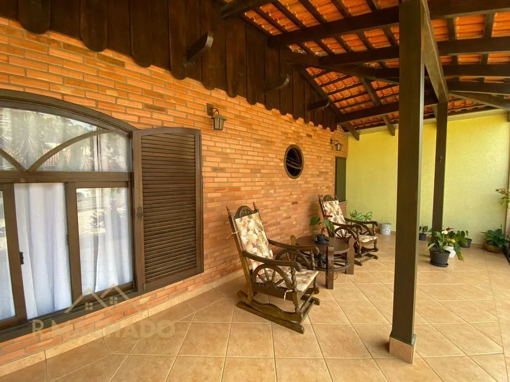 Casa para Venda em Blumenau, Escola Agricola, 3 dormitórios, 1 suíte, 3 banheiros, 3 vagas — foto 3