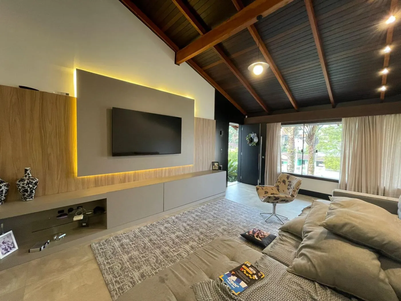 Casa para Venda em Blumenau, Velha, 3 dormitórios, 1 suíte, 3 banheiros, 6 vagas — foto 3
