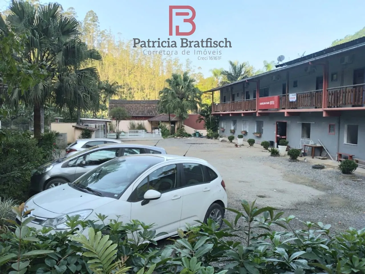 Hotel no Bairro Belchior- Gaspar (prox. Cascata Carolina). Possibilidade de adequação lar idosos, etc. Aceita PERMUTA — foto 2