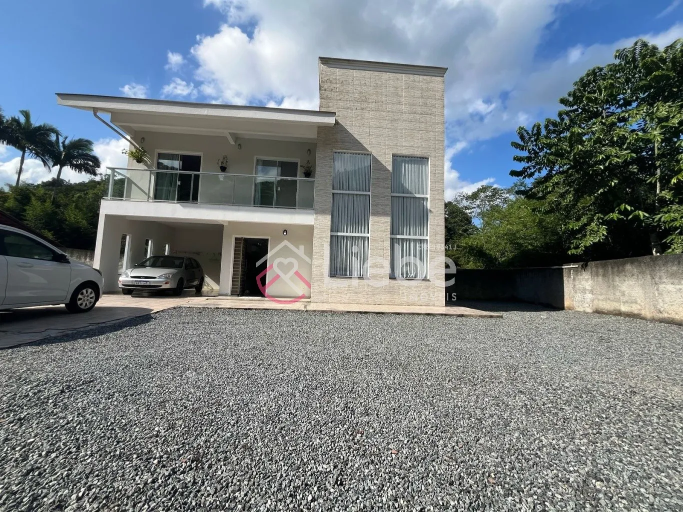 Excelente imóvel no Bairro Pomerode Fundos na cidade de Pomerode com 156,94m de área construída num terreno com 1.551,25m. - foto 1