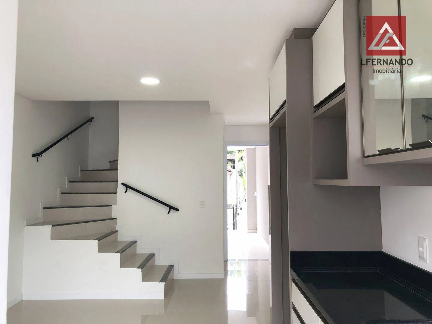 Sobrado com 2 suítes à venda, 85 m por R$ 448.000 - Tribess - Blumenau/SC — foto 2