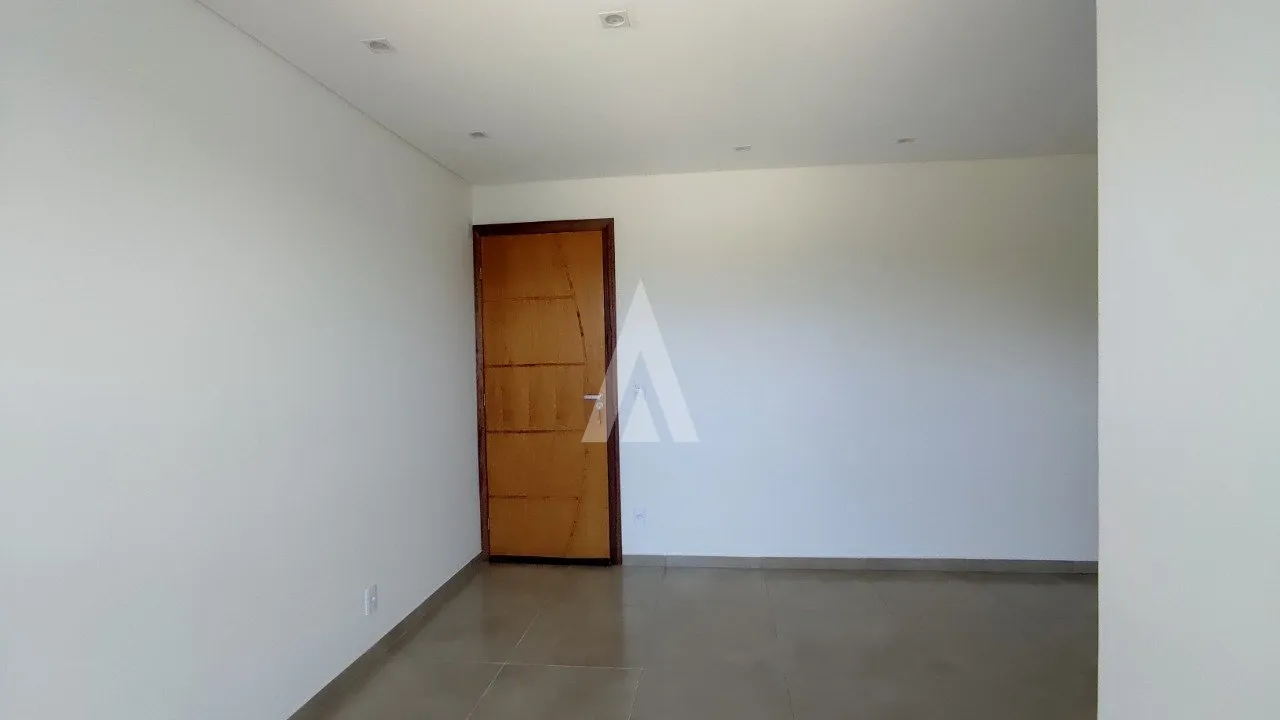 Apartamento com 2 quarto(s) à venda no bairro Costa E Silva em Joinville, por R$ 300.000.00. — foto 5