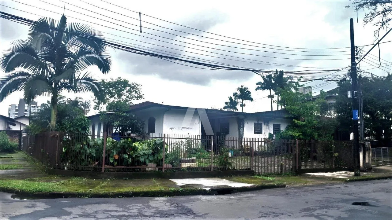Terreno à venda no bairro Santo Antônio em Joinville, por R$ 460.000.00. - foto 1