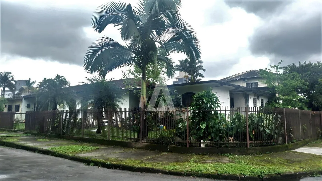 Terreno à venda no bairro Santo Antônio em Joinville, por R$ 460.000.00. — foto 3