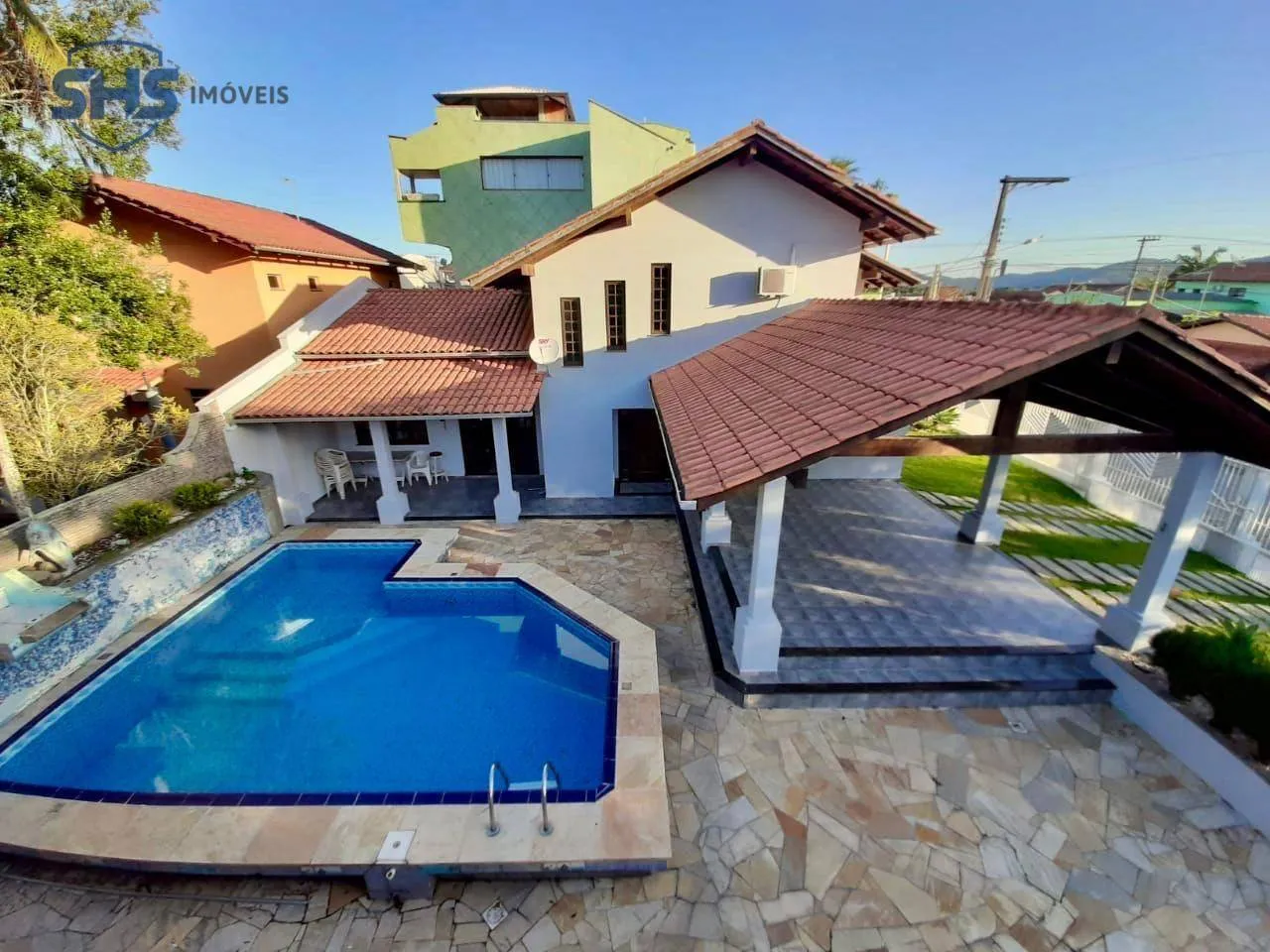 Casa com 5 dormitórios à venda, 250 m por R$ 1.800.000,00 - Armação - Penha/SC - foto 1