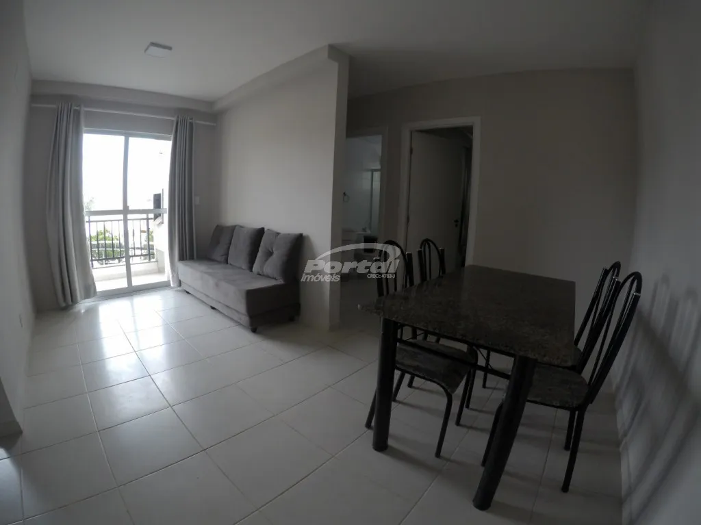 Apartamento com 2 dormitórios, sacada com churrasqueira no centro de Penha/SC (Cód. 14002) — foto 4