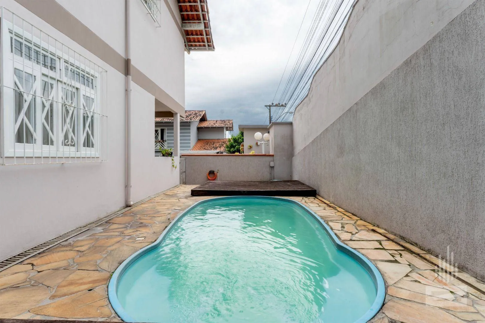Casa com 3 dormitórios à venda, 220 m por R$ 680.000,00 - Água Verde - Blumenau/SC — foto 4