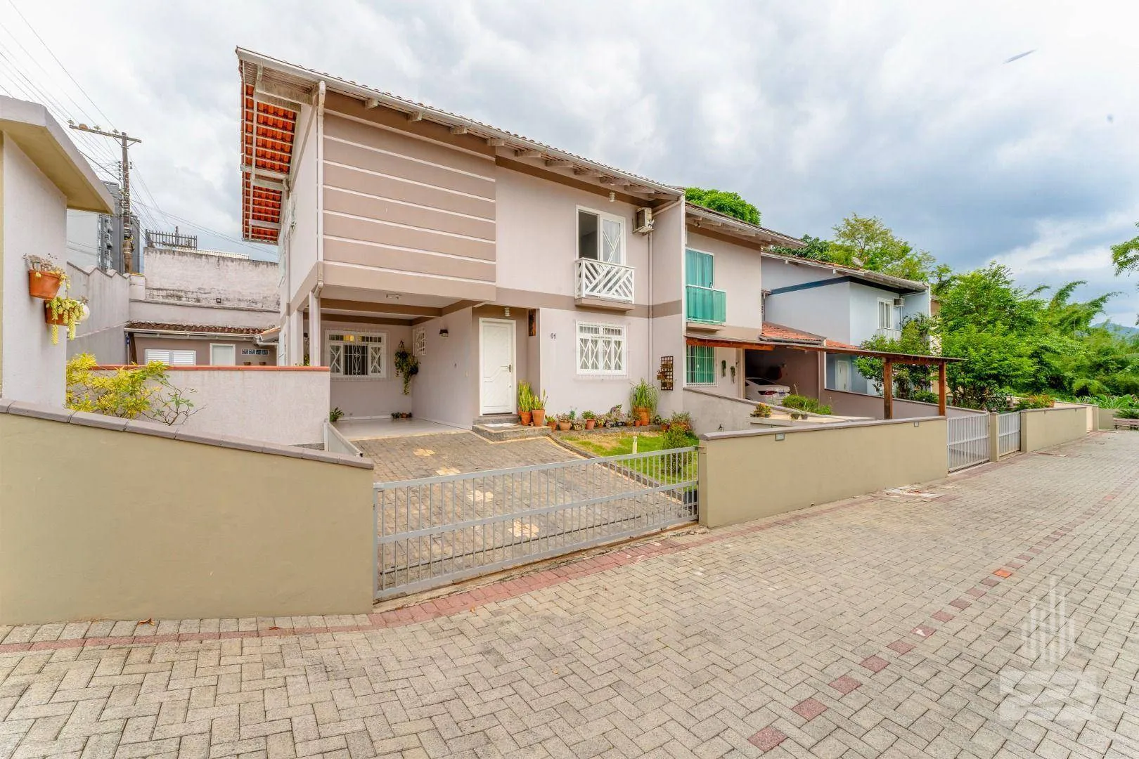 Casa com 3 dormitórios à venda, 220 m por R$ 680.000,00 - Água Verde - Blumenau/SC — foto 7