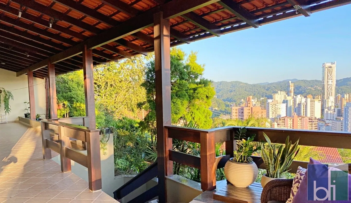 IMÓVEL A VENDA COMPOSTO POR DUAS CASAS - PONTA AGUDA — foto 4