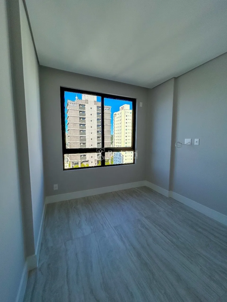 Apartamento na cobertura com 04 Suítes, 03 vagas de garagem no Pontal Norte em Balneário Camboriú/SC — foto 6