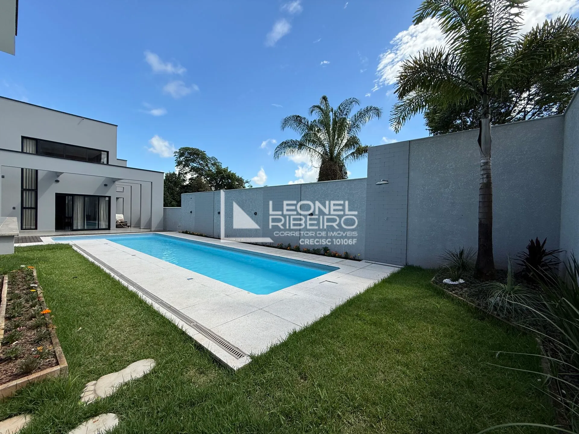 Casa com 3 dormitórios (1 suíte) à venda, 260,00 m no bairro dos Estados em Timbó-SC — foto 5