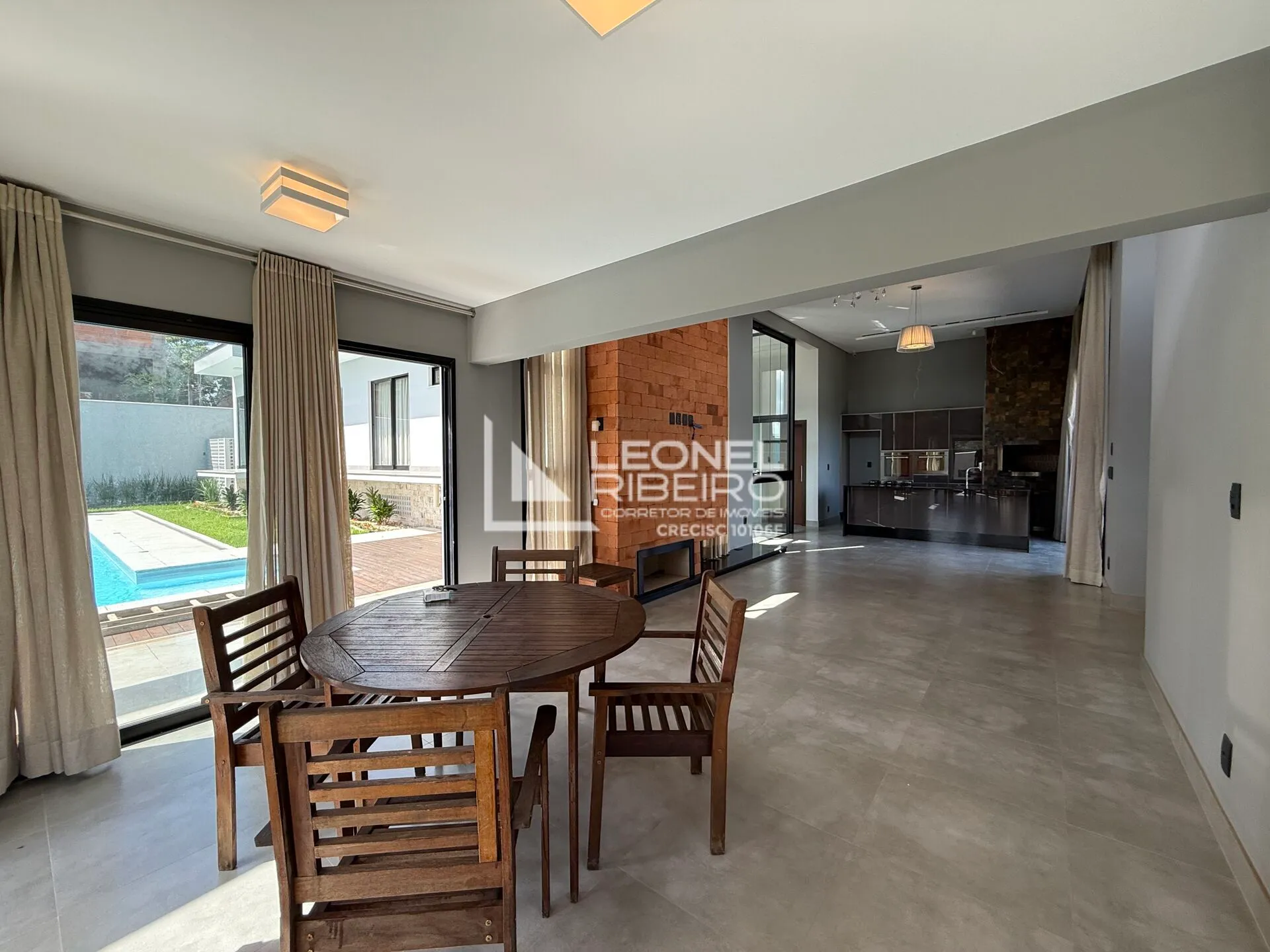 Casa com 3 dormitórios (1 suíte) à venda, 260,00 m no bairro dos Estados em Timbó-SC — foto 6