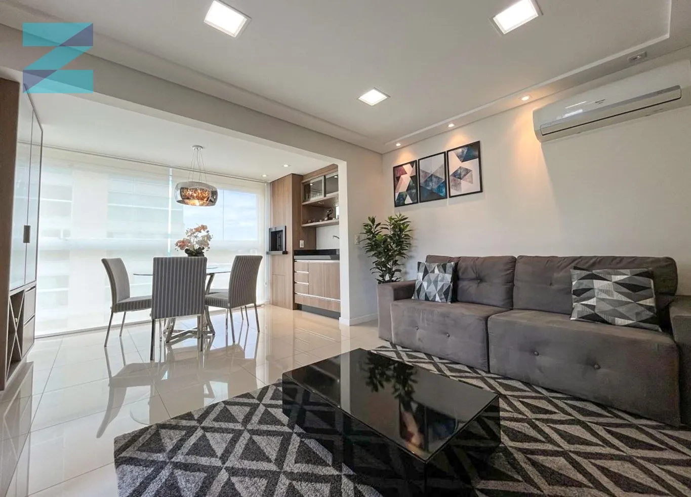 APARTAMENTO FINAMENTE MOBILIADO, EQUIPADO, E CLIMATIZADO ! — foto 5