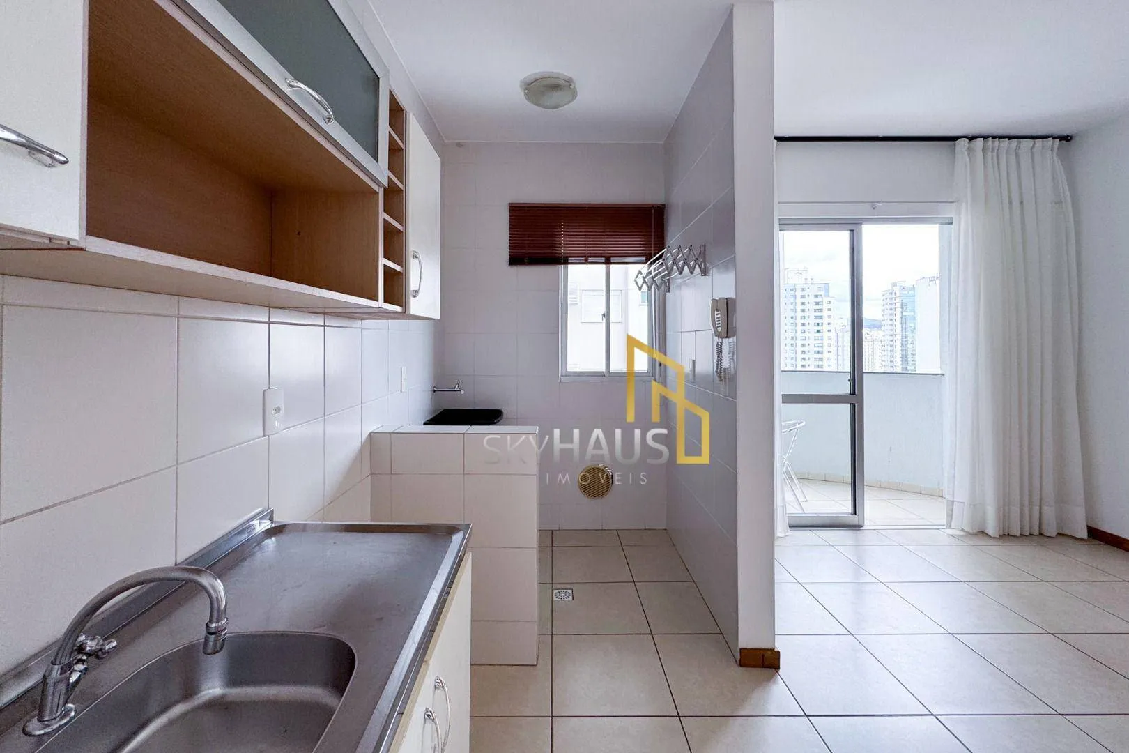 Apartamento com 1 dormitório à venda, 40 m por R$ 350.000 - Victor Konder - Blumenau/SC - foto 1