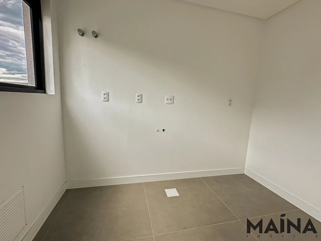 Belíssimo apartamento NOVO com 3 suítes no bairro Bom Retiro em Blumenau - SC — foto 7