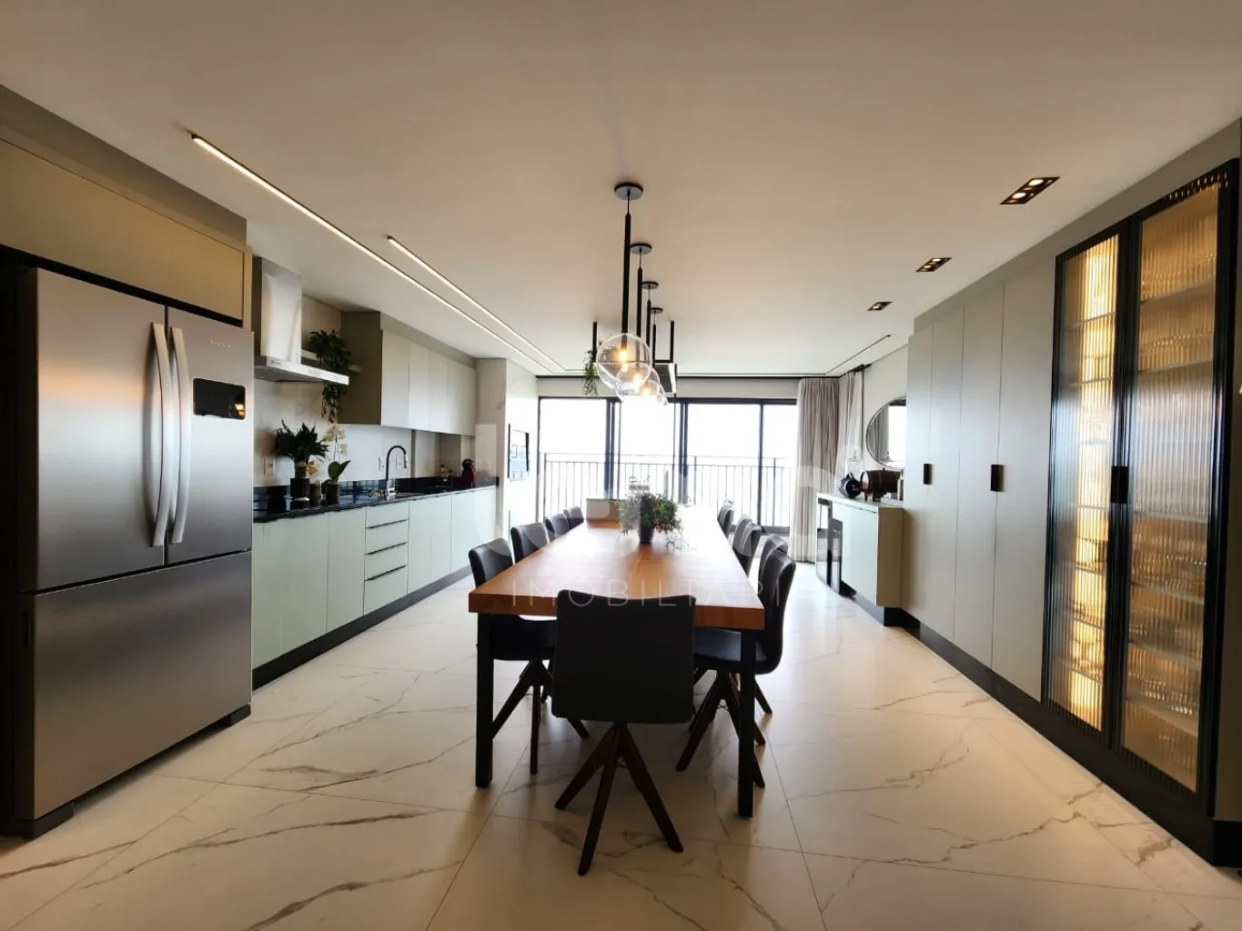 Apartamento mobiliado frente mar em Balneário Piçarras — foto 3