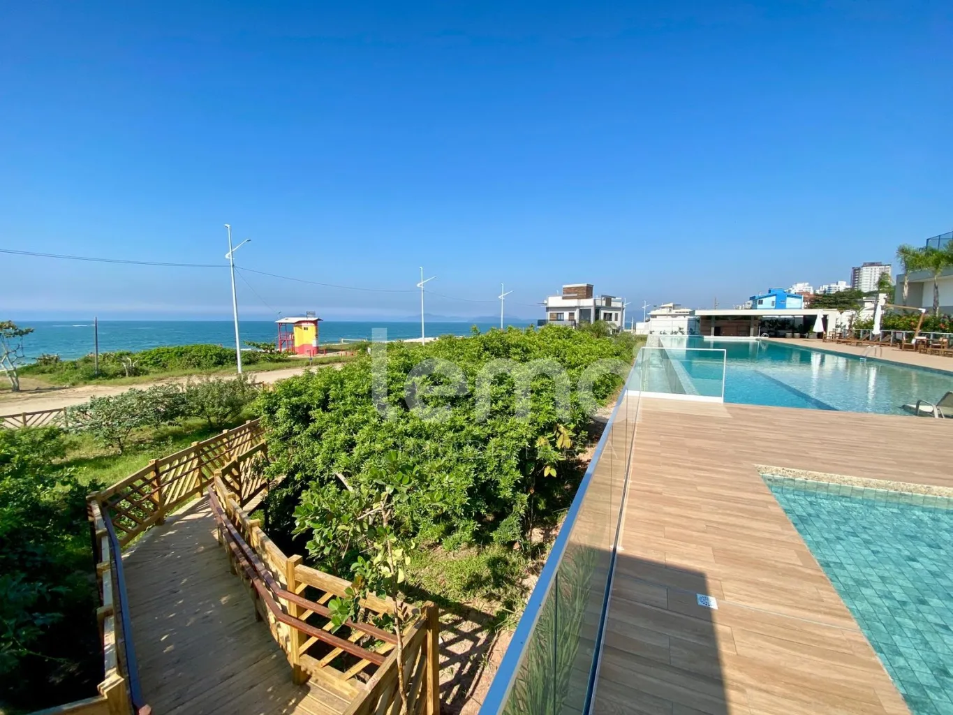 Apartamento em condomínio frente mar em Balneário Piçarras — foto 2