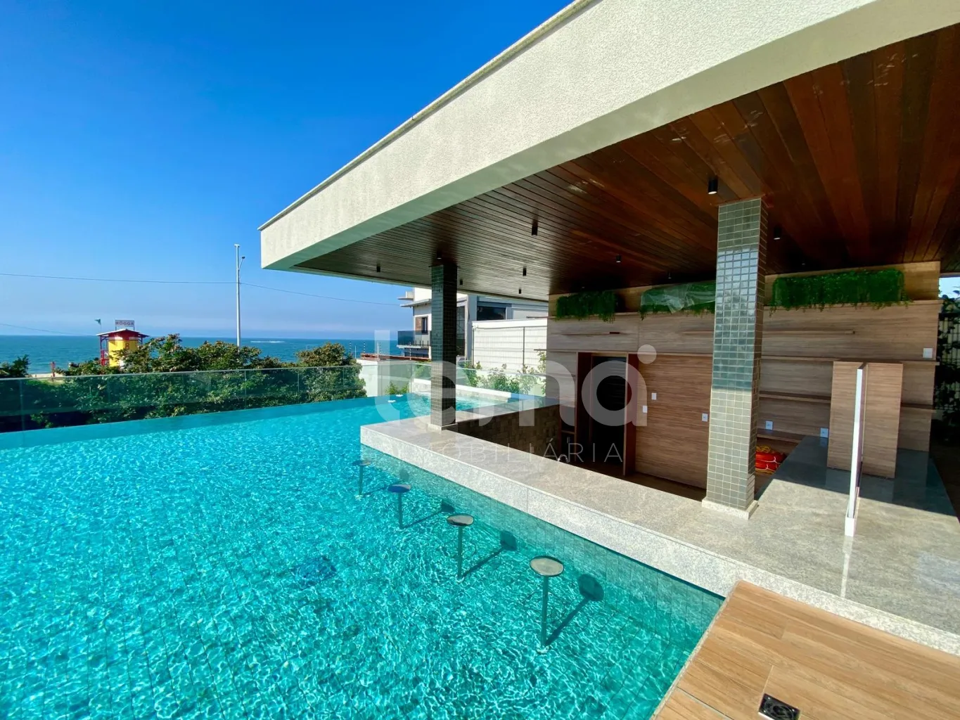 Apartamento em condomínio frente mar em Balneário Piçarras — foto 3