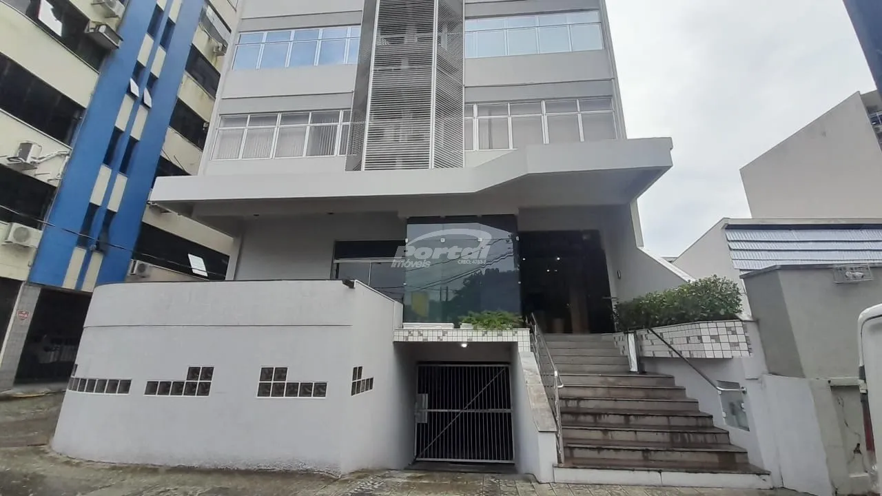 Sala comercial disponível para locação no bairro Centro, em Blumenau/SC. - foto 1