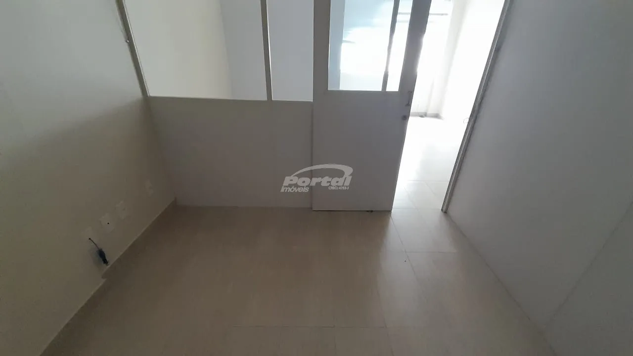Sala comercial disponível para locação no bairro Centro, em Blumenau/SC. — foto 7