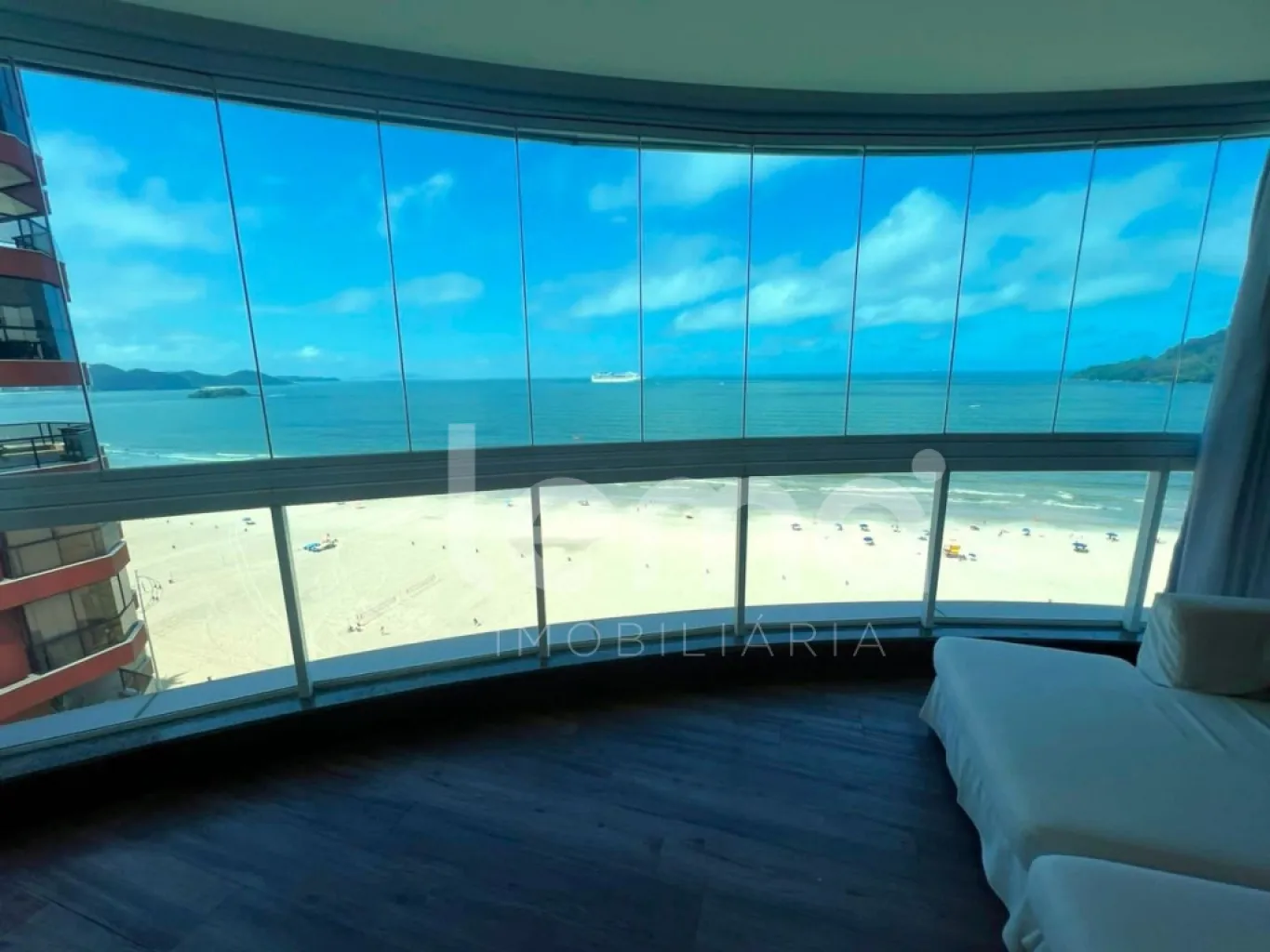 Amplo apartamento Frente Mar em Balnéario Camboriú-SC — foto 3