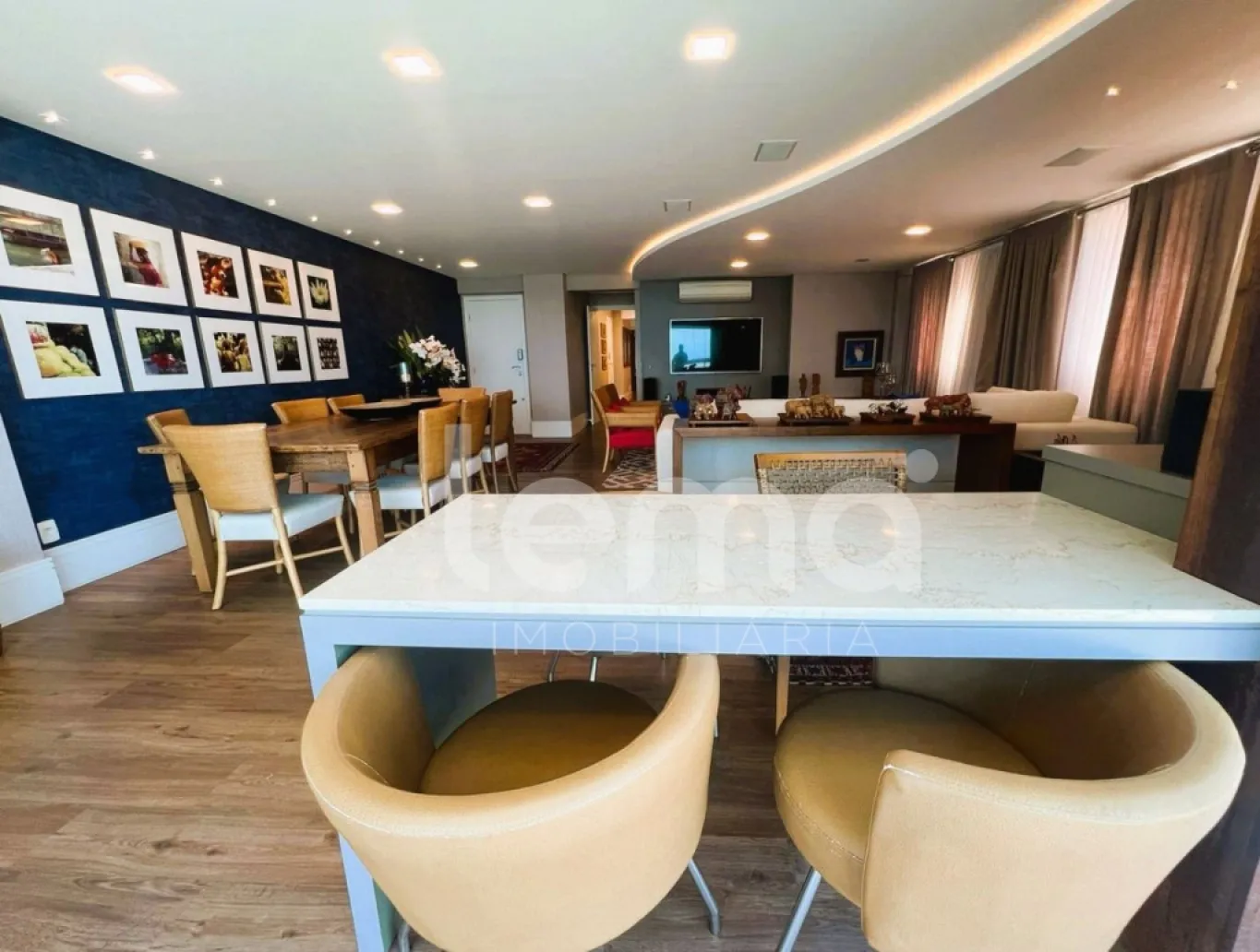 Amplo apartamento Frente Mar em Balnéario Camboriú-SC — foto 4