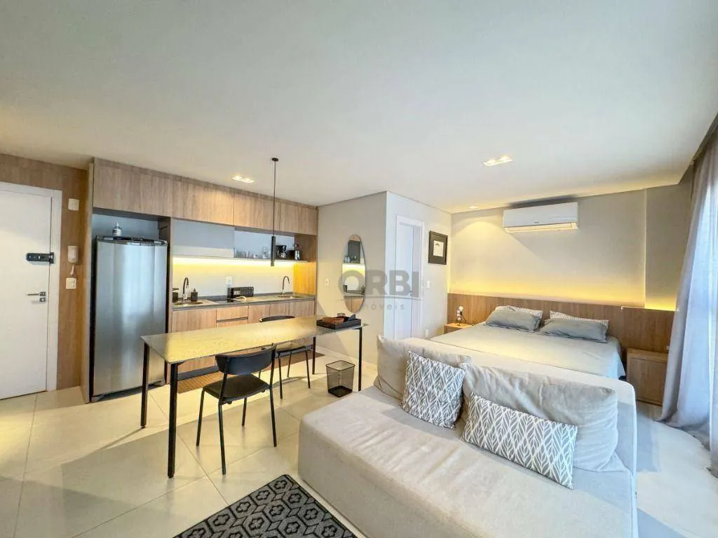 Apartamento com 1 dormitório para alugar, 34 m por R$ 2.786,85/mês - Ponta Aguda - Blumenau/SC - foto 1