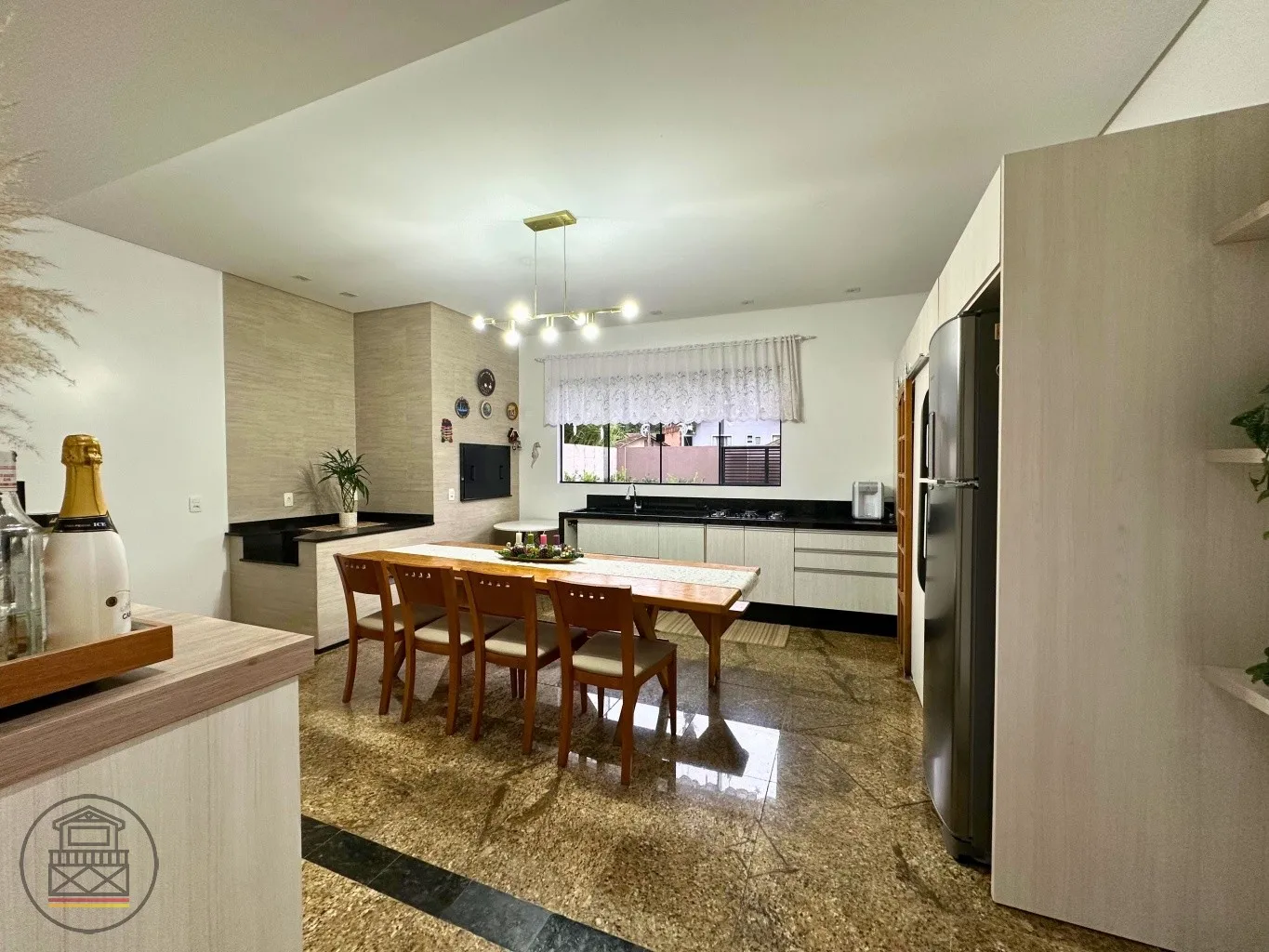 Excelente casa podendo ser transformada em comercio!! — foto 2