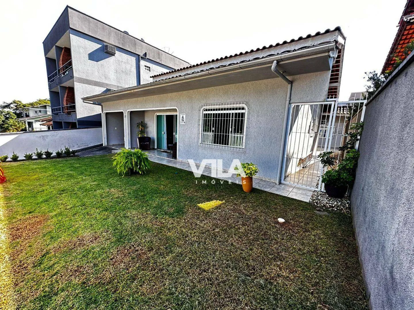 Excelente casa de 4 quartos no Bairro Tribess!!!! — foto 3